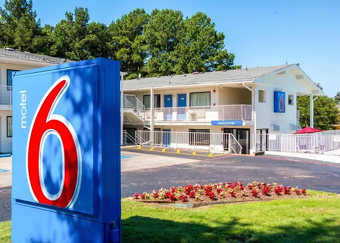 Motel 6-Longview, Tx