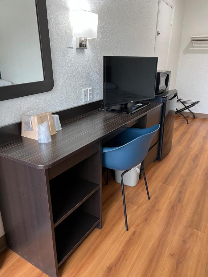 6-longview, Tx Hotel