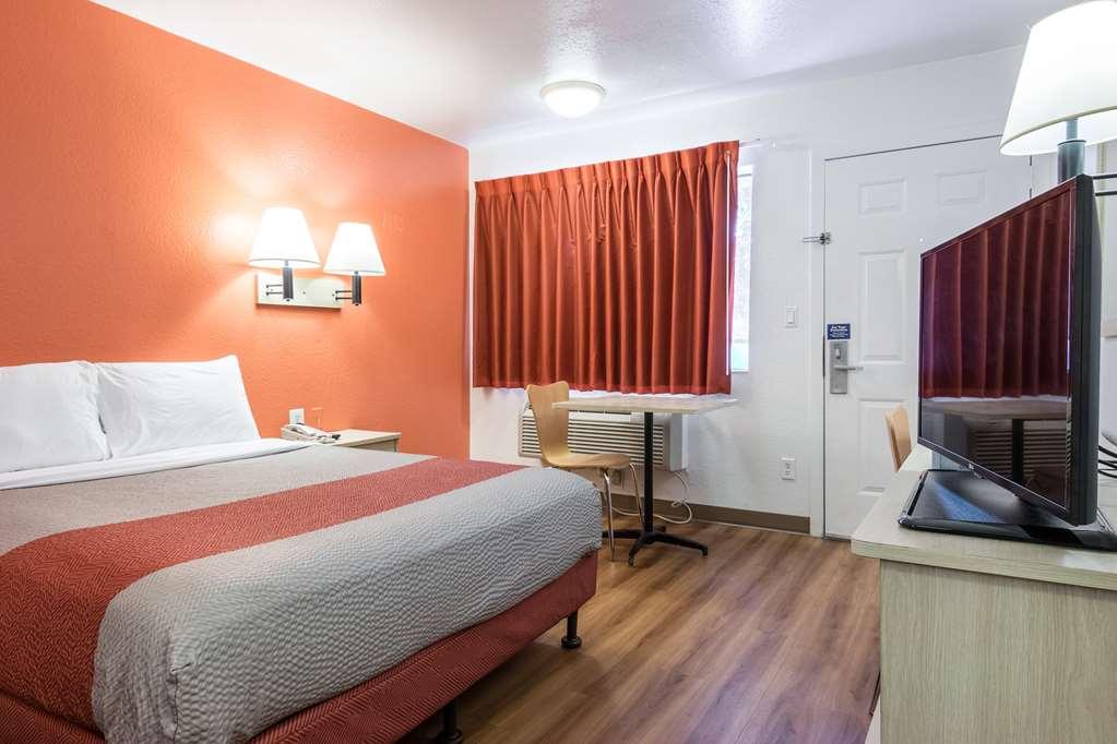 6-longview, Tx Hotel
