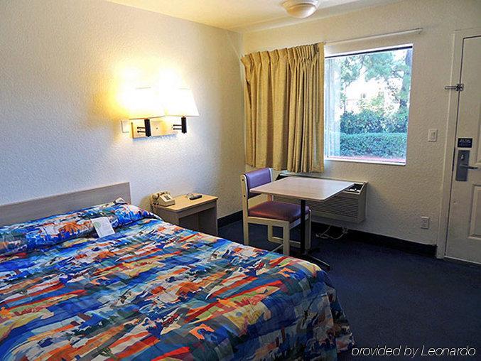 6-longview, Tx Hotel 2*