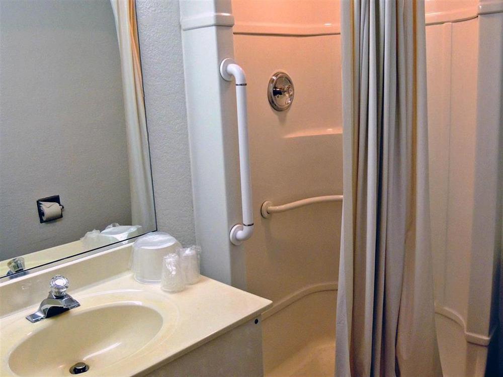 Hotel 6-longview, Tx Longview