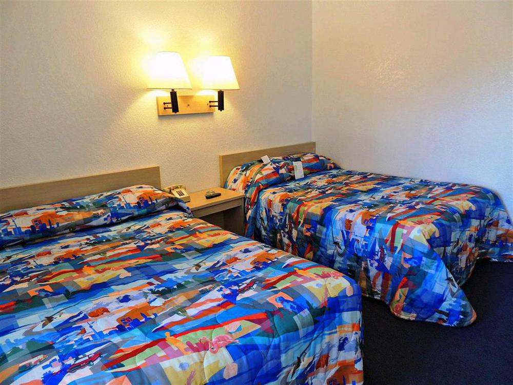 Hotel 6-longview, Tx 2*