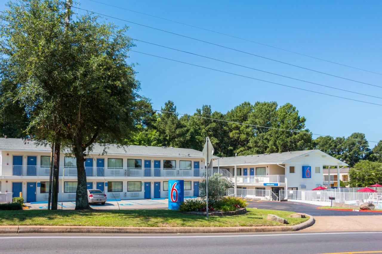 Hotel 6-longview, Tx 2*