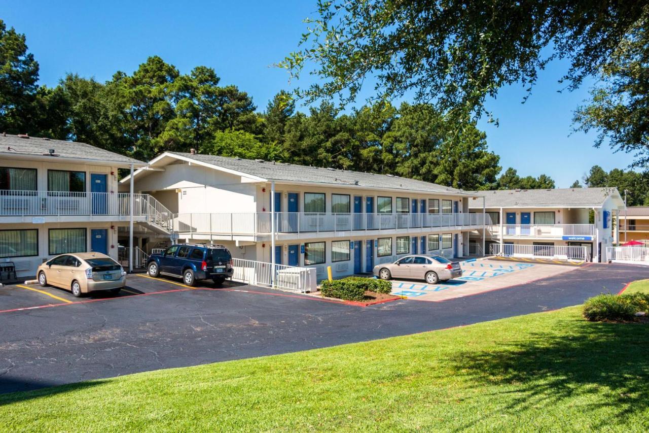 Hotel 6-longview, Tx 2*