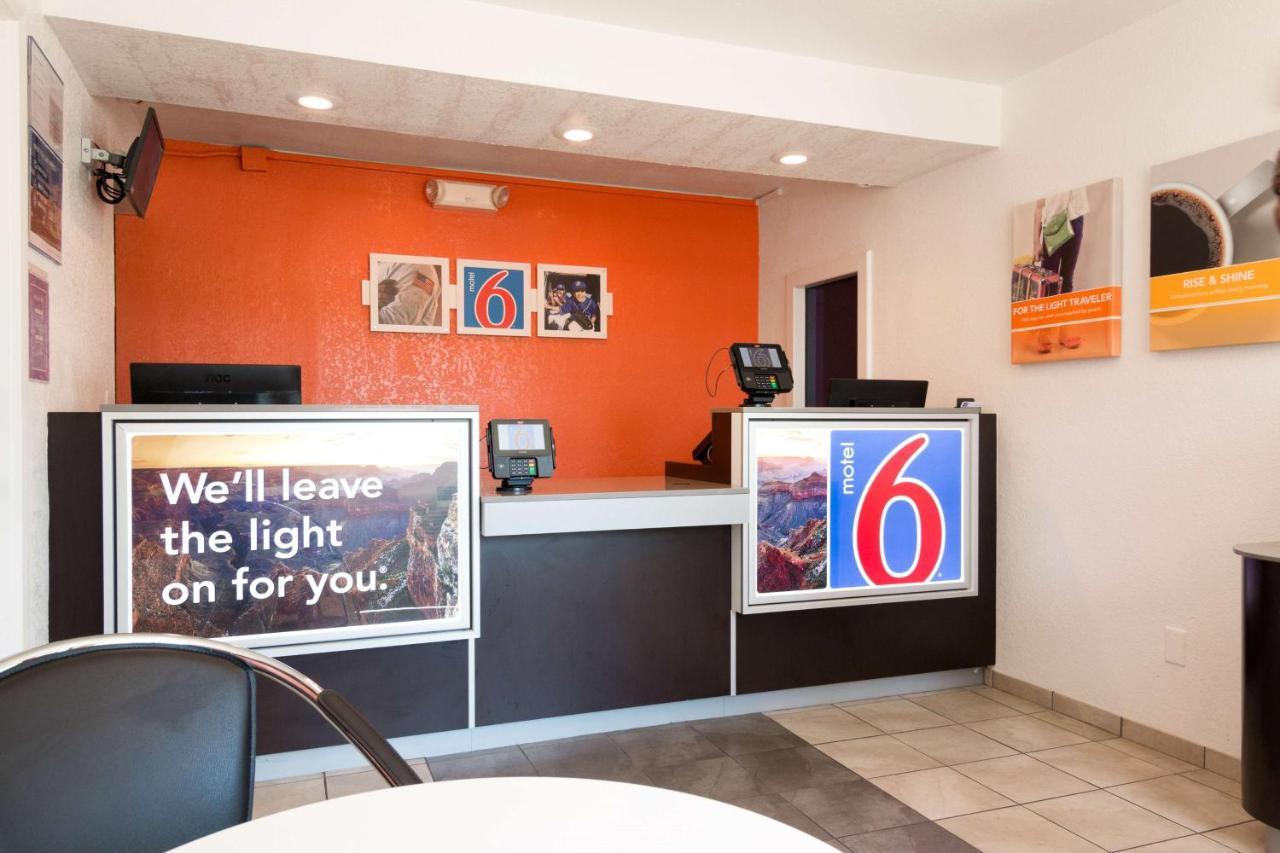 Hotel 6-longview, Tx